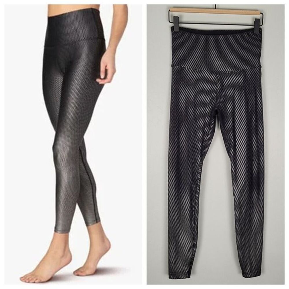 Beyond Yoga Size M Spot On High Waisted Midi Leggings Black Silver Polka Dot